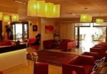 Angelina Hotel